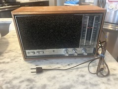 Vintage GE Dual Speaker AM/FM General Electric Radio Model T2250-H