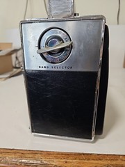 Zenith Transoceanic Royal 3000 Multiband All Transistor Radio & Log Book