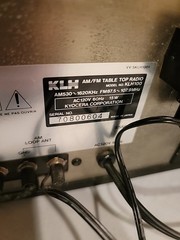 KLH Model 100 Vintage AM/FM/Clock Table Radio