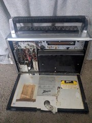 Zenith Trans-Oceanic Royal 1000-D Radio