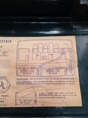 Vintage 1950s GE AM Tube Radio Green General Electric Works Model 630