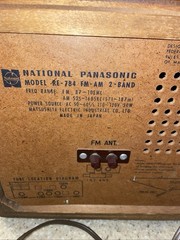 Vintage Panasonic Wood AM/FM Table Radio Model RE-784 Two Band Table Top Works