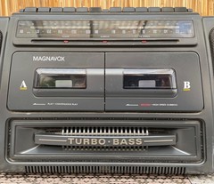 Vintage Magnavox AW-7590/17 Turbo Bass Boombox/Dual cassette decks/AM FM Radio