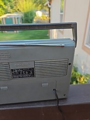 Vtg Radio Shack Realistic 12-625 Portable AM/FM Radio Working Condition A07