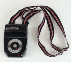 Vintage 1977 The Strapper Randix Sportasonic Radio