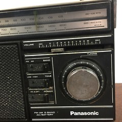 Vintage Panasonic 2 Band AM FM Radio RF Portable Travel Battery Stereo