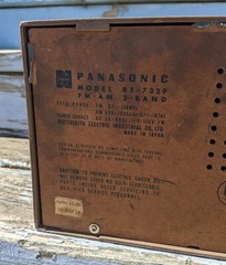 VTG Panasonic Solid State FM-AM 2-Band Radio Model RE-7329 MCM Japan