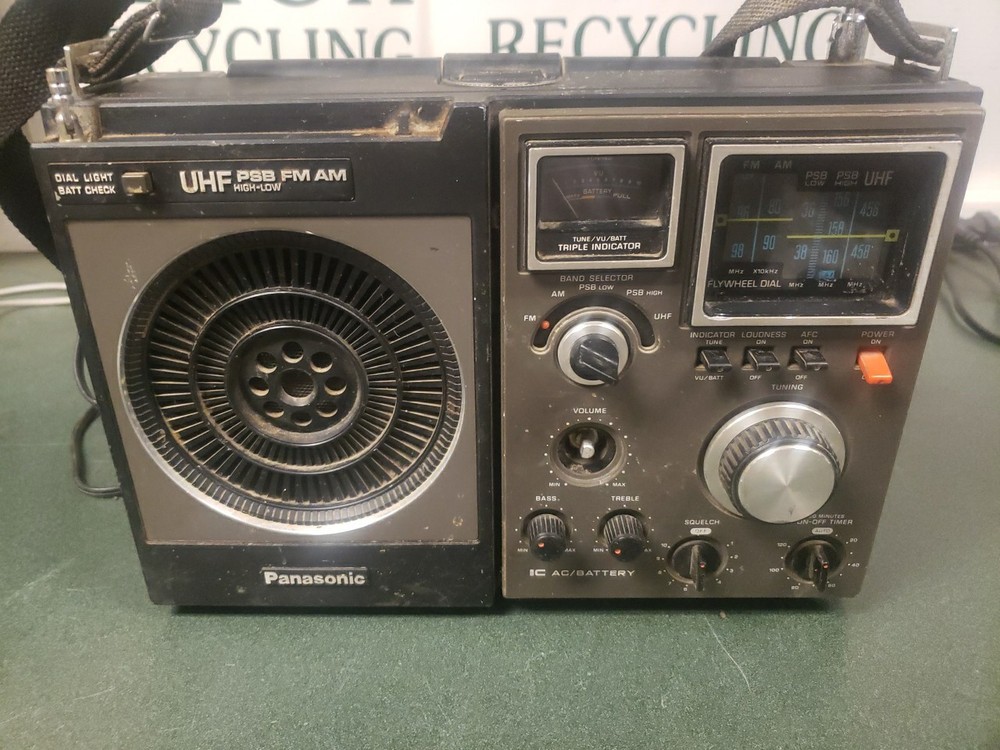 Vintage Panasonic RF-1170 Shortwave Radio JAPAN 5-BAND UHF PSB Low High FM AM