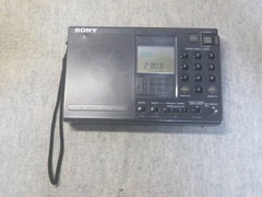 Sony Multiband Pll Synthesizer Radio Icf-Sw7600 Serviced