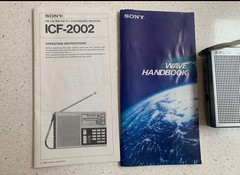 SONY ICF-2002 Multi-Band Radio – Tested / Works. Original owner with booklets.