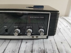 Vintage LLOYD&rsquo;S Flip Clock Alarm AM/FM Radio Wood Grain J636G-37A