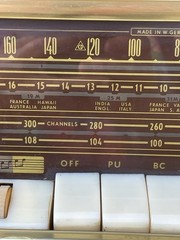 Grundig Majestic Tube Radio 2077 1950’s Tabletop AM/FM Shortwave Vintage Germany