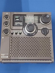 Junk Sony ICF-5900 FM/AM Multi Band Short Wave Radio Receiver