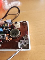 Vintage 1970s Sanyo Portable AM Radio – Retro