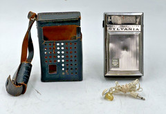 Antique Rare Sylvania TR-25 Pocket 8 Transistor Radio-Works (EL1134433)