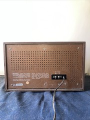 Vintage Sony AM/FM Tabletop Radio Model ICF-9650W (1975-79) Works