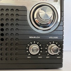 Toshiba Model RP-1530M 3 Band AM FM CB Portable Radio – Works Great – TESTED