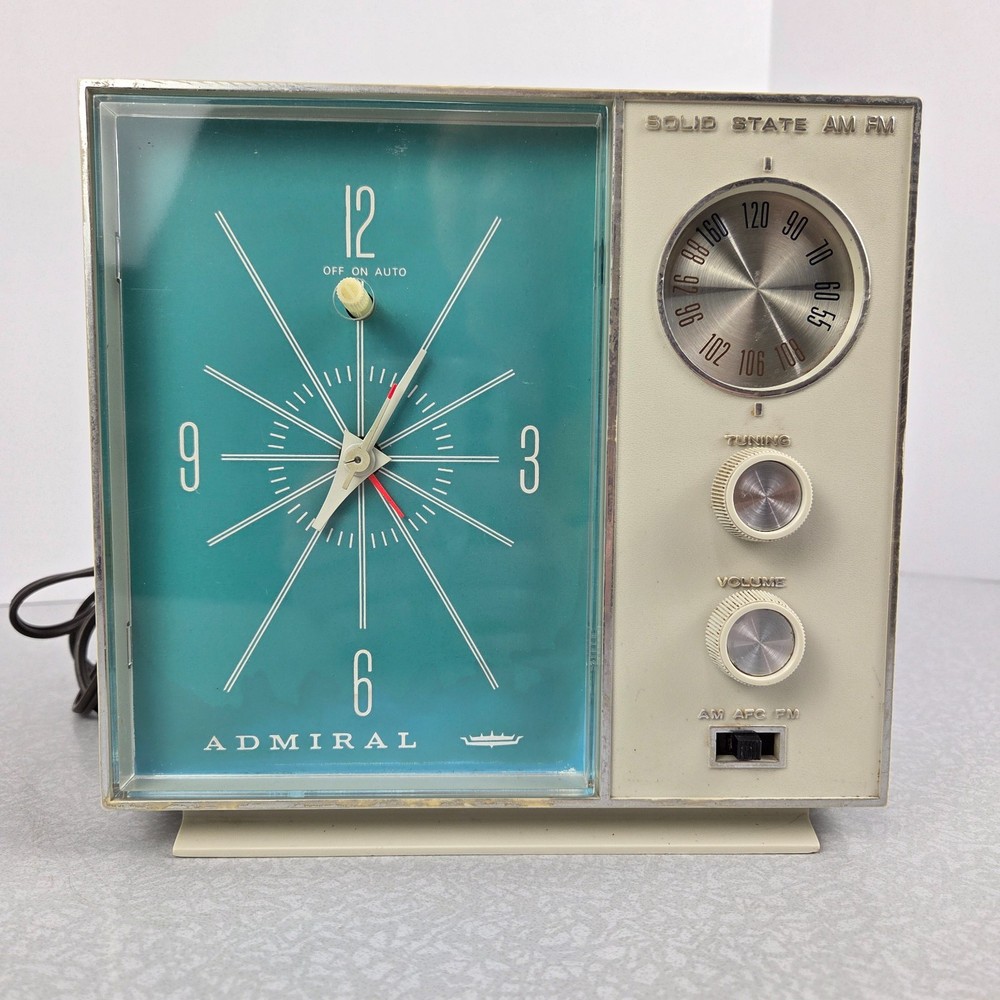 Vintage Admiral AM FM Clock Radio Alarm Model YC503RA Blue Radio Not Working