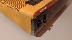 TOSHIBA Alarm Clock Radio *Vintage* Wood Grain 1980&rsquo;s / Model RC-7180F