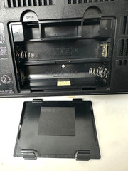 Panasonic 8BAND FM/AM/ SW1-6 Receiver, Model No RF-2200 , Good Condition.