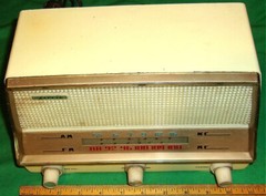 ZEPHYR AM/FM Tube Radio Plastic Tabletop (Sensei, Japan) Clean! Works! (1960&rsquo;s)