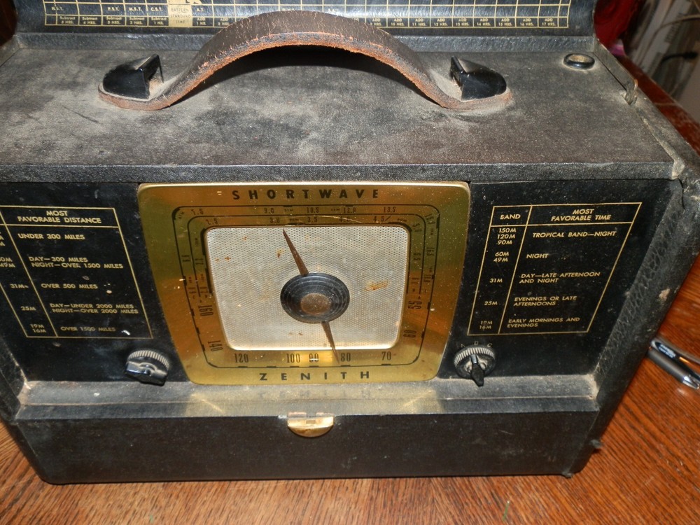 Vintage Zenith Oceanic Short Wave Tube Radio Model 10Z-901, Working, Rare, 16&Prime;