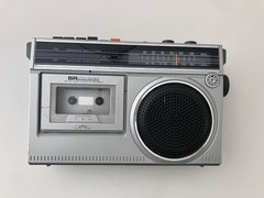 Sears Roebuck & Co, USA model 304.21201250 radio/tape Works