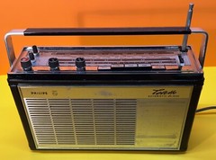 Vintage Radio Philips Lolette Automatic de Lux / Video
