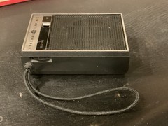Vintage GE General Electric Solid State AM Radio – Model P-2790 Works