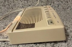 Vintage GE Softlite AM/FM Alarm Clock Radio Model 7-4657A Works Great Light