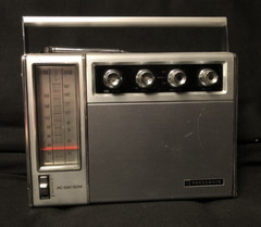 Vintage Panasonic AM/FM Radio RF-757 2 Band 10 Transistor 7 Diode Japan