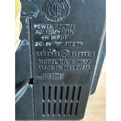 General Electric GE AM FM AFC Portable Radio Model 7-2857A Vintage Silver Black