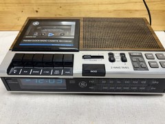Read** GENERAL ELECTRIC FM/AM Clock Radio Cassette Recorder, GE Model 7-4956B