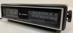 Vintage Windsor AM/FM Flip # Digital Alarm Clock Model 2069 H Tested – See Desc