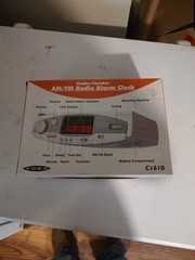 Vintage Yorx C1610 Undercabinet AM/FM Clock Radio Alarm Kitchen Camper (Tested)