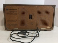 Vintage Panasonic RE-7257 Solid State 2 Band Tuning FM/AM Radio