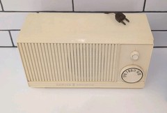 Rare Vintage Zenith Solid State AM (AM only) Radio Model Z212W Made in USA