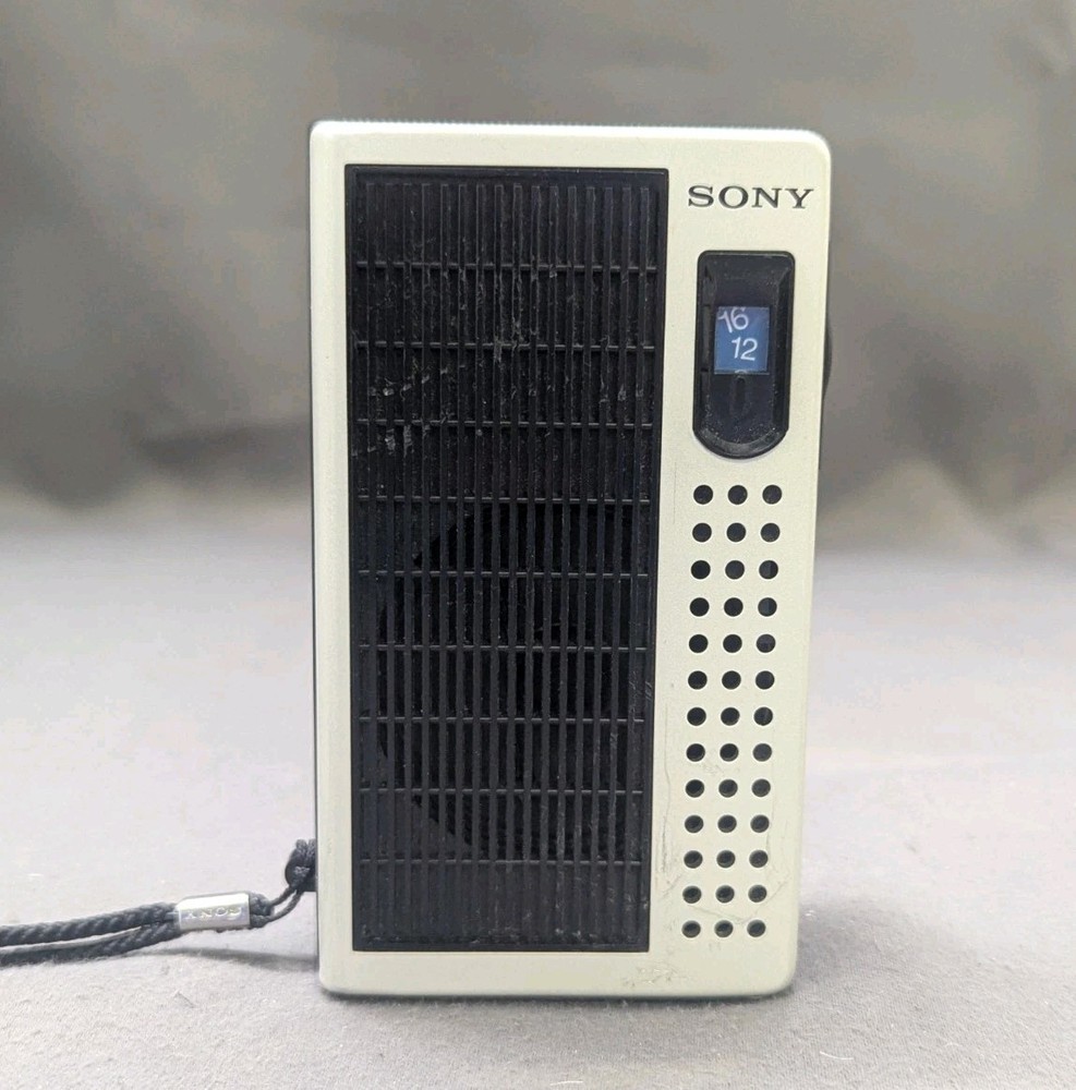 Vintage Sony TR-3500 AM 6-transistor handheld Radio Working Japan