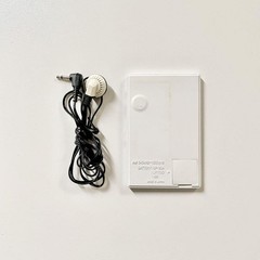 Card-Type AM Portable Radio w/Earphones Made in Japan