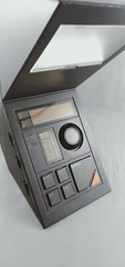 Twisting Swivel Z-104 AM-FM Z Clock Radio with Light 1988