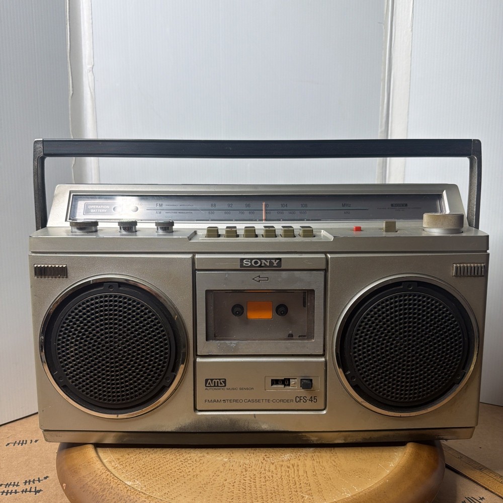 Vintage SONY CFS-45 AM/FM Boombox Cassette Player Recorder Tested Works READ