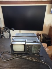 Vintage Sears 580 Portable Receiver Television Radio PSB 5&Prime; screen 1983 Works