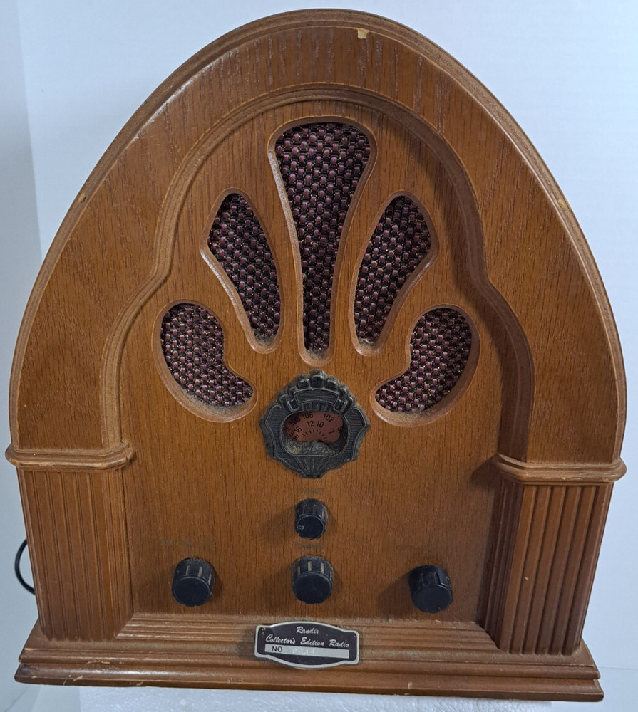 Randix Cathedral Style Radio Collector&rsquo;s Edition 07R-2001 Tested Working Wood