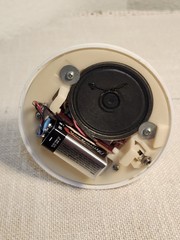 Working Vintage Magnavox 1R1020 AM RADIO Red White & Blue Sound Capsule 1970s