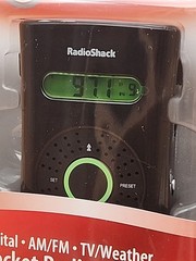 Vintage RadioShack Am/Fm/Wx/Tv Pocket Radio W/Built In Speaker Cat No. 12-470