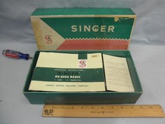 Rare, Unusual 1962 Singer RS-820-A 8 Transistor Radio & Original Box