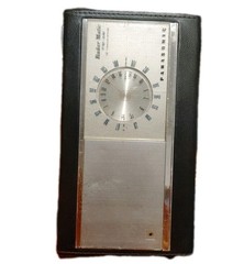 Vintage Panasonic Radar Matic FM-AM 12-Transistor RF-2000 Clean