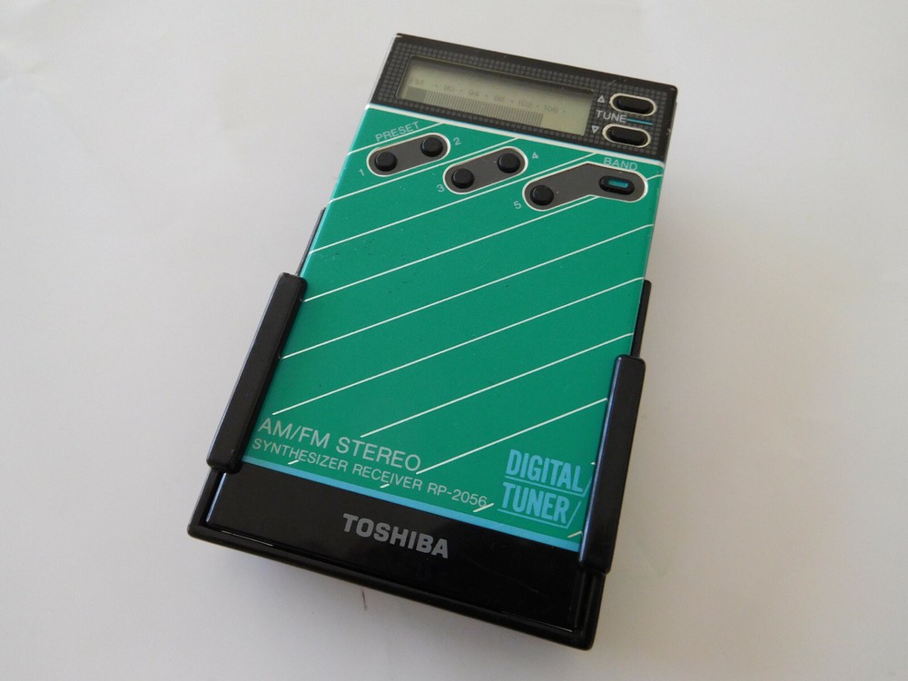 Vintage RARE TOSHIBA RP-2056 AM/FM Stereo Radio with Clip (Made in Japan) -Works