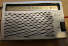 Vintage Sony TFM-6160W FM/AM Portable Receiver Radio – 1979 – Tested Working