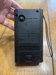 Vintage Retro GE Handheld AM FM IW Travel Radio 7-2840A Works Great Cool